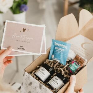 mum candle pamper gift box for her hazel and blue vegan eco friendly
